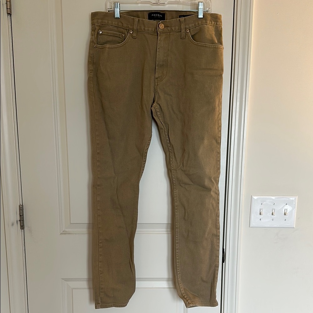 PacSun Stylish Men’s Tan Skinny Jeans
